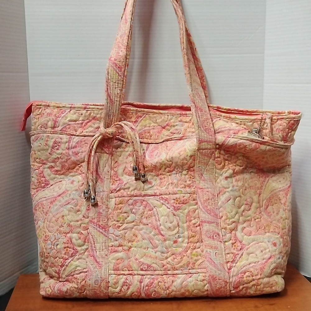 DSQ Donna Sharp Quilted Pink Paisley Tote Bag 20x12 Inches